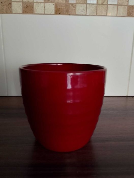 Scheurich burgundowa ceramiczna doniczka osłonka