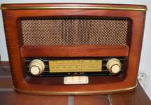 Sprzedam radio retro , stan idealny. Odbiór osobisty w Opolu