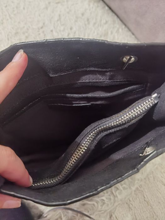 Torebka czarna perełki ZARA