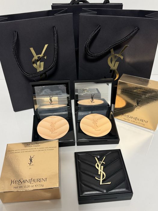 Пудра для обличчя YSL 02