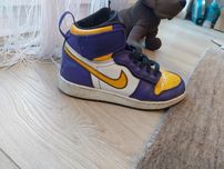 Buty Jordan 1 r.37,5  stan bdb skóra naturalna