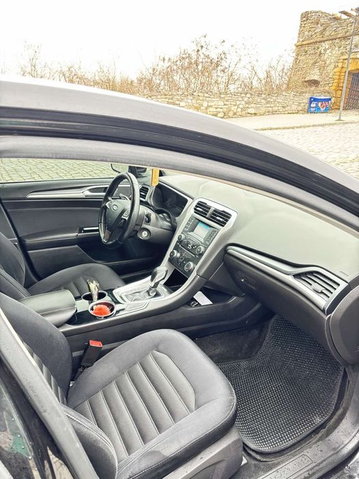 Прокат, оренда, подобово Автомобіля