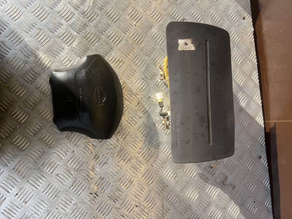 Подушка безопастности в руль торпеду Ниссан террано 2 nissan terrano