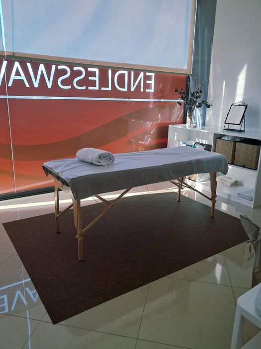 Gabinete com luz natural para arrendar