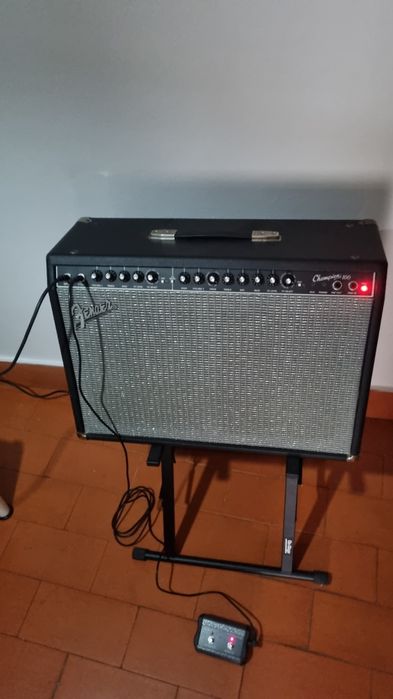 Amplificador guitarra Fender