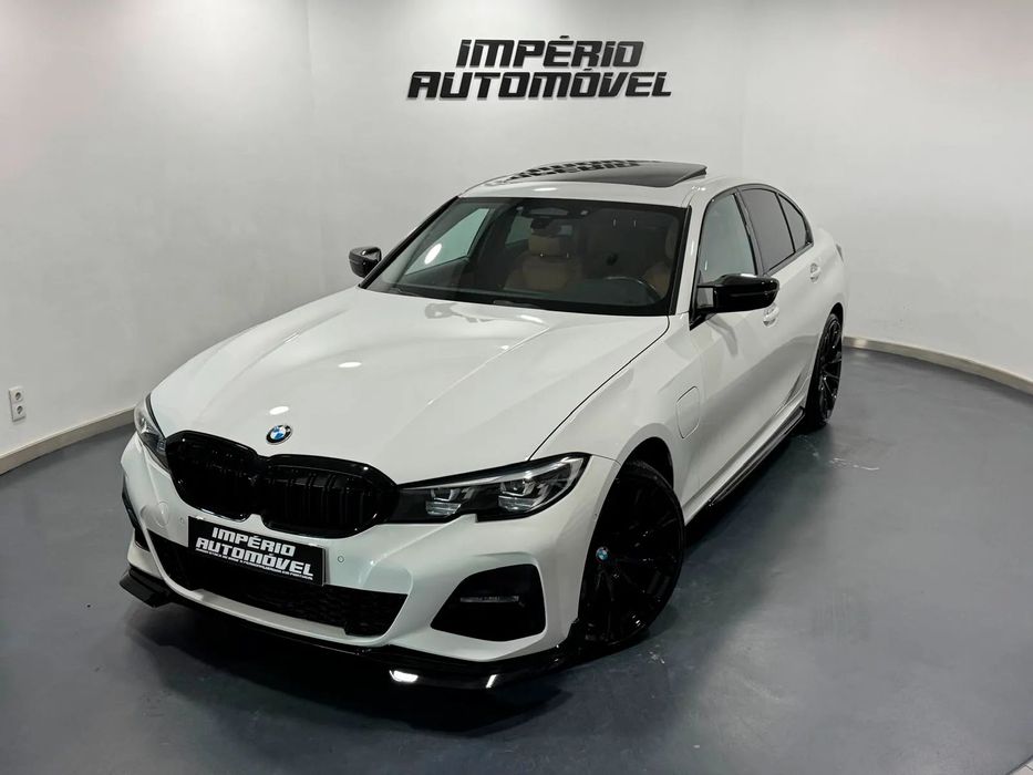 BMW 330 e Pack M Auto