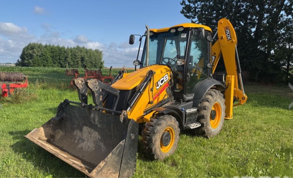 Koparko-ładowarka JCB 3CX tylko 2800 godzin