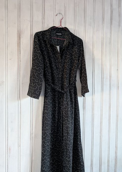 Sukienka basic maxi Pieces rozmiar M czarna w buźki