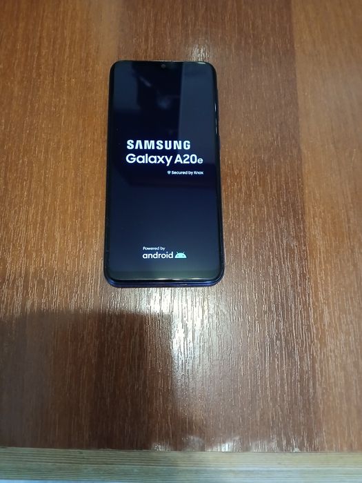 Телефона Самсунг А20е