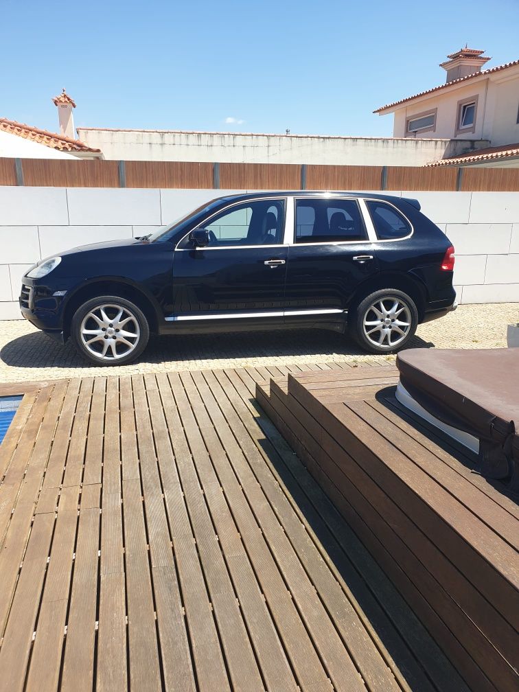 Porsche Cayenne 2010