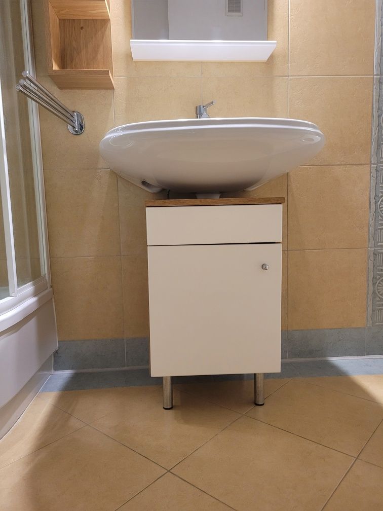 Szafka pod umywalkę