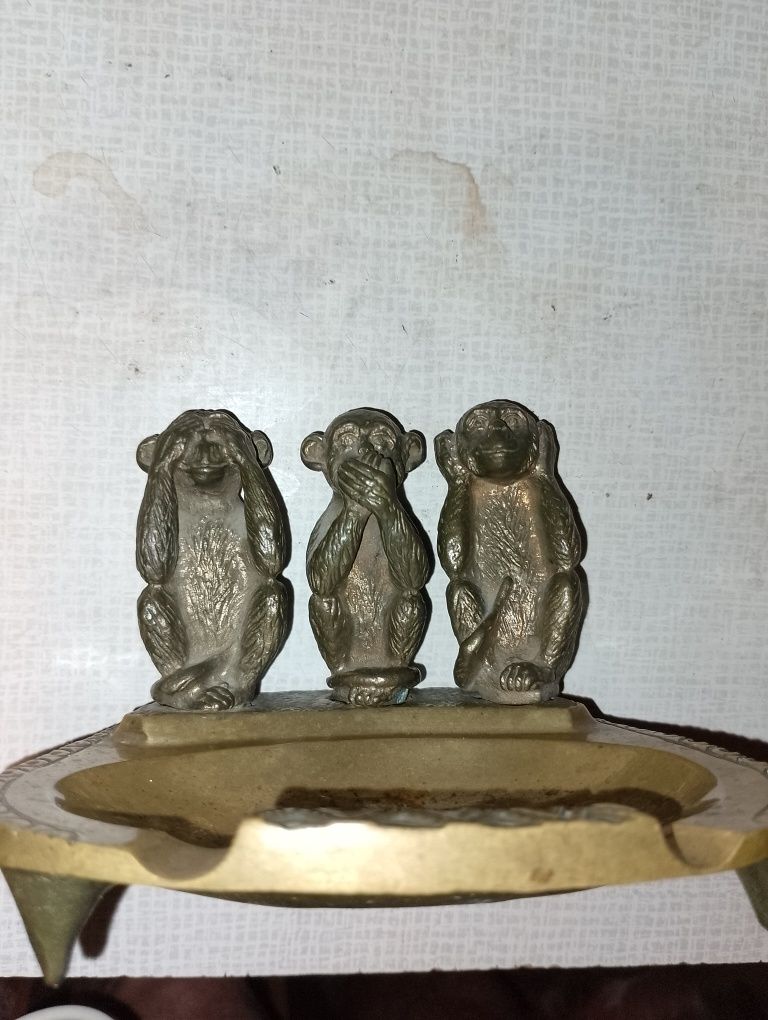 Пепельница латунная "3 обезьяни"