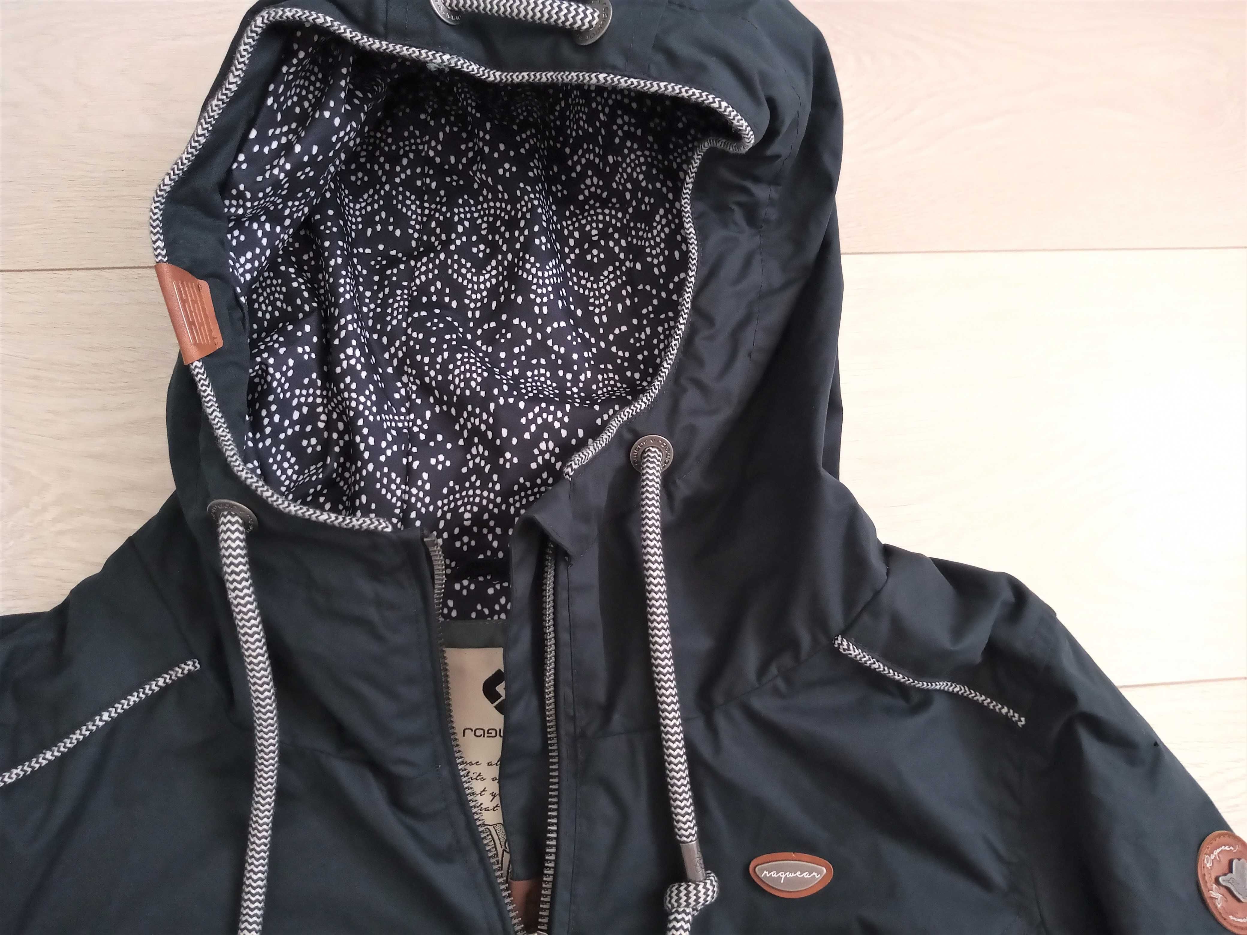 Świetna kurtka Ragwear XS jak nowa