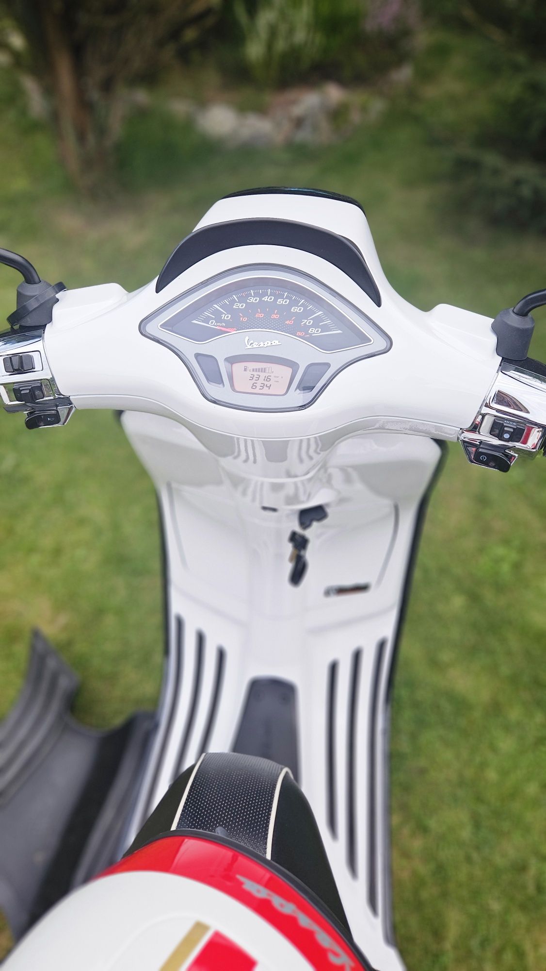 Vespa limitowana edycja Racing Sixties