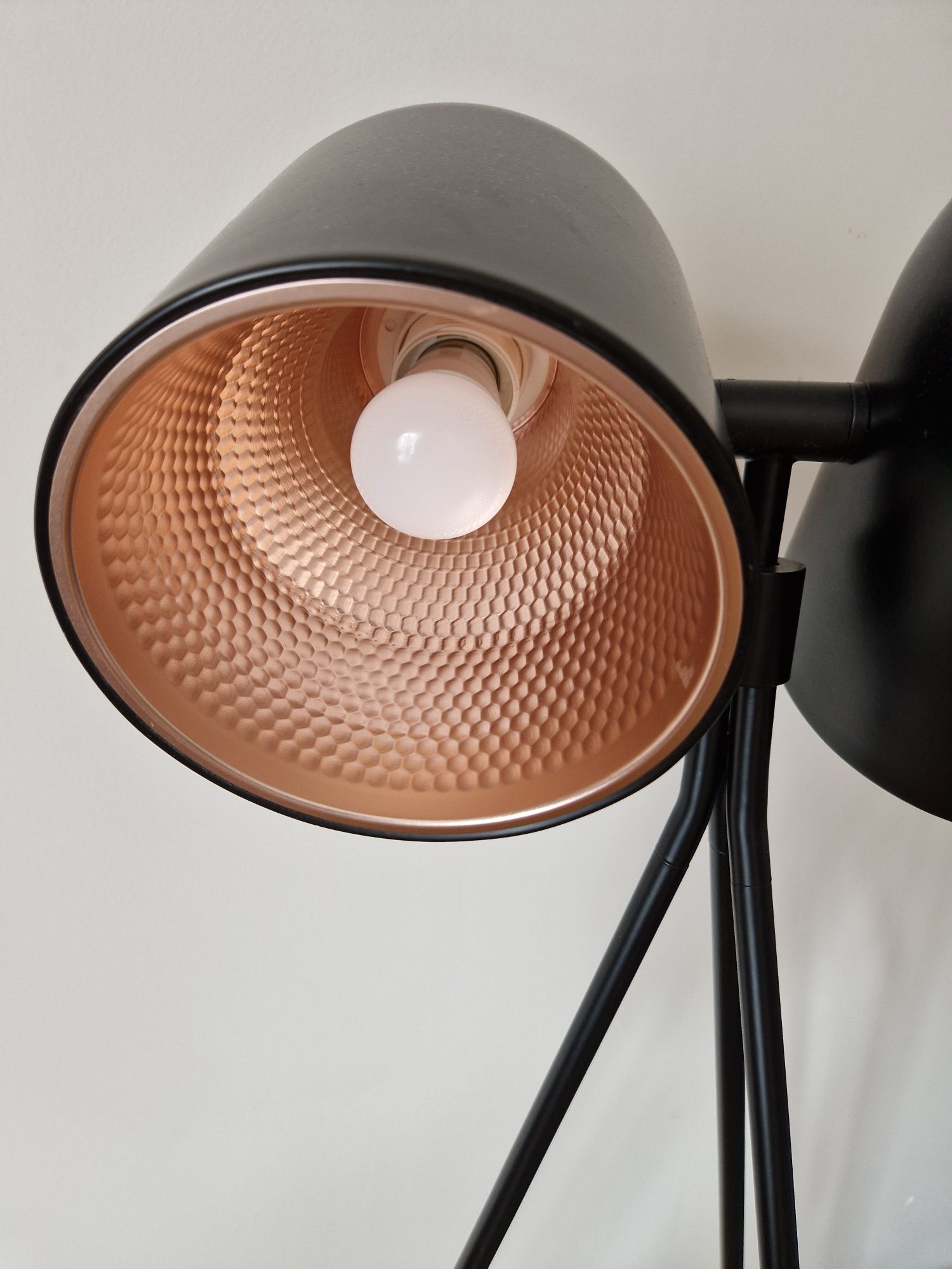 Lampa podłogowa Zuma Line Aston