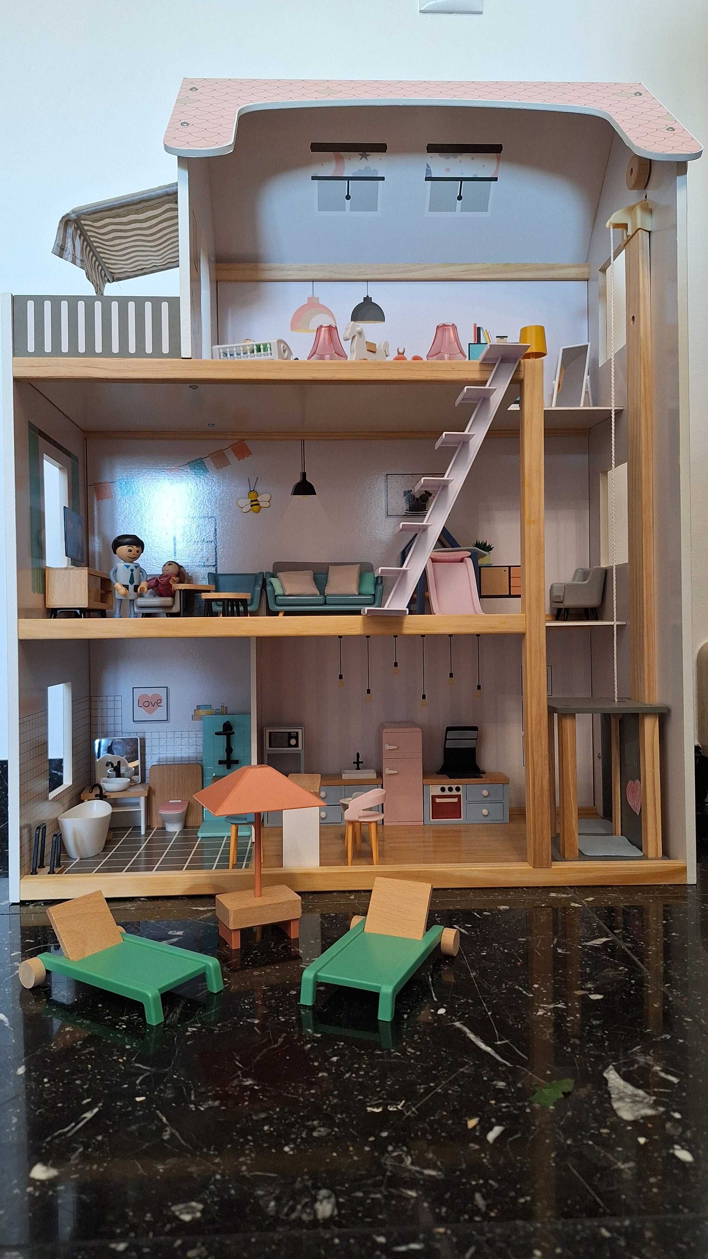 Casa de bonecas + acessórios