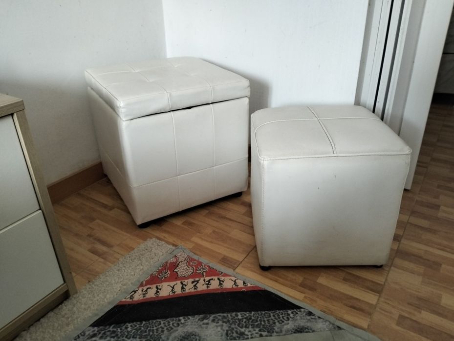 Puff pequeno para venda.