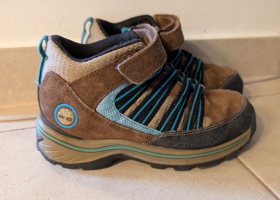 Buty dziecięce Timberland na zimę. Rozmiar 30