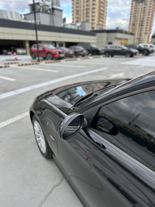 Продам BMW E90 2.0