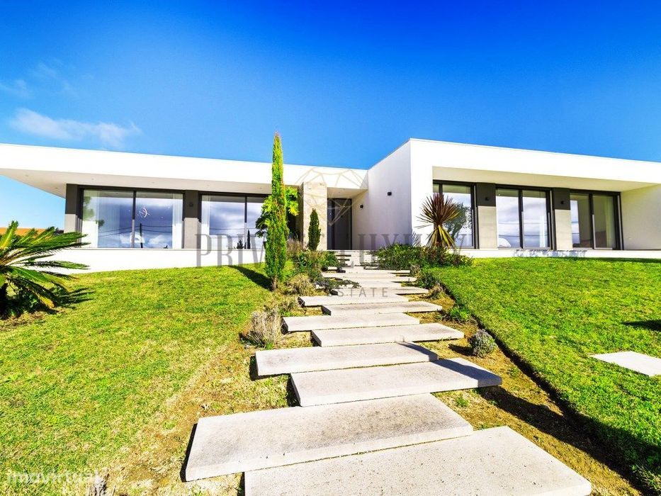 Moradia térrea contemporânea, Feng Shui T5 em Óbidos