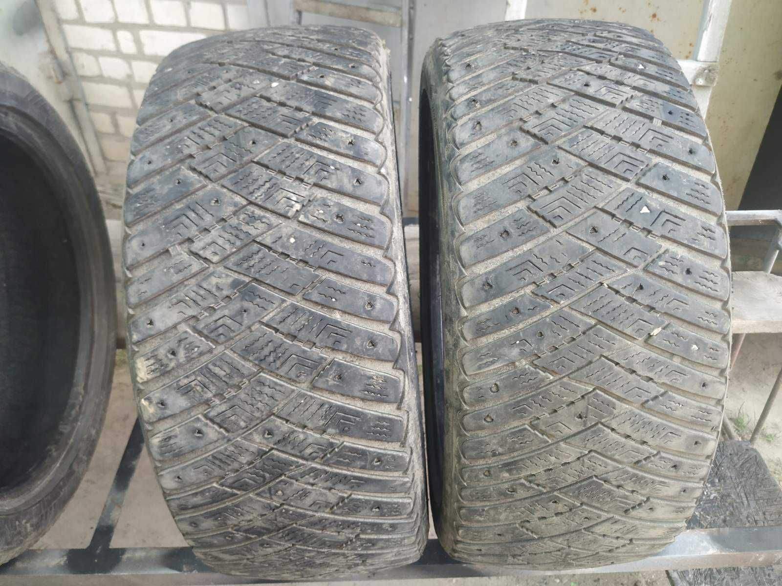 Продам резину зимову 225х45х17