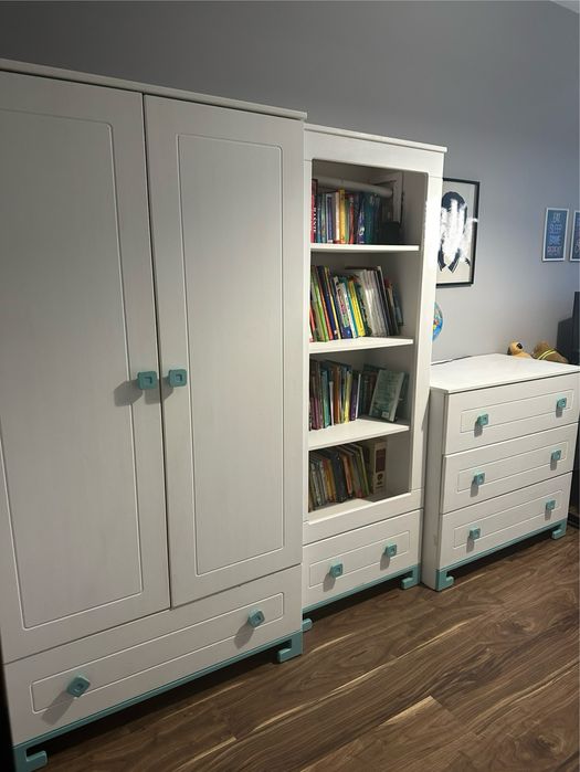 Zestaw mebli do pokoju dziecięcego Pinio Toto drewno