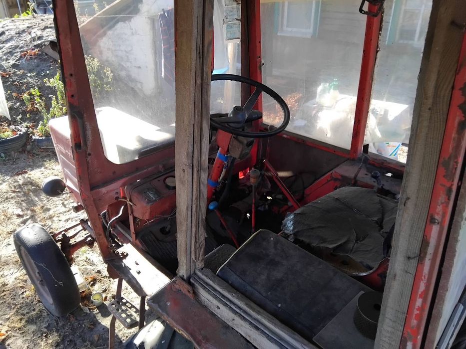 Продам трактор доступен торг