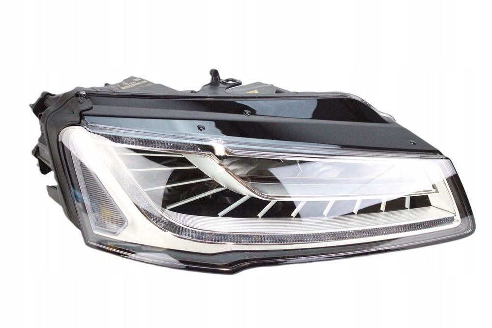 NOWA ORG LAMPA FULL LED PRAWY PRZÓD AUDI A8 D4 4H0941774B