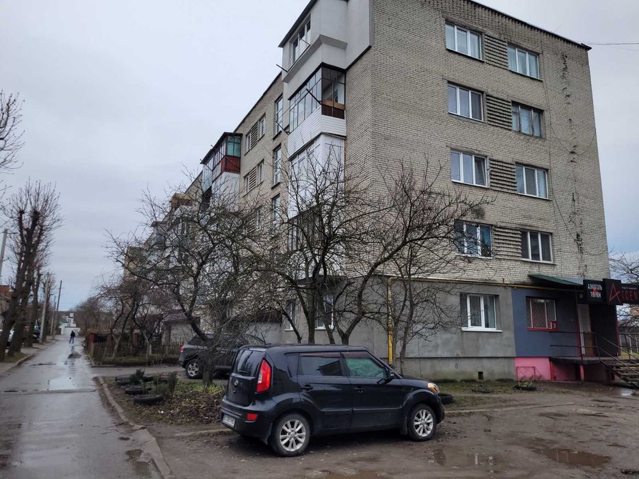 3-х кімнатна квартира, м. Кам'янка-Бузька