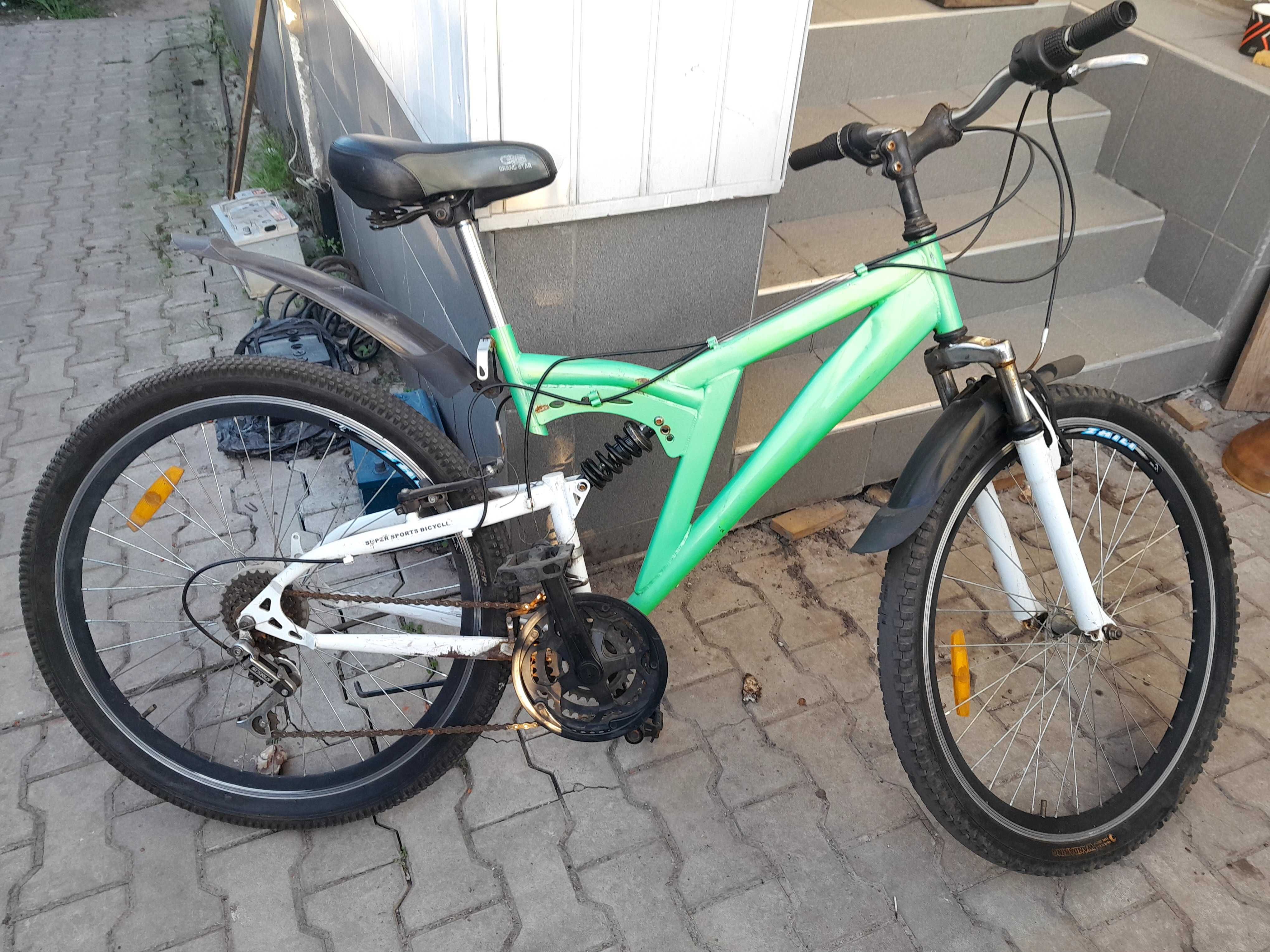 Велосипед зелений б/в