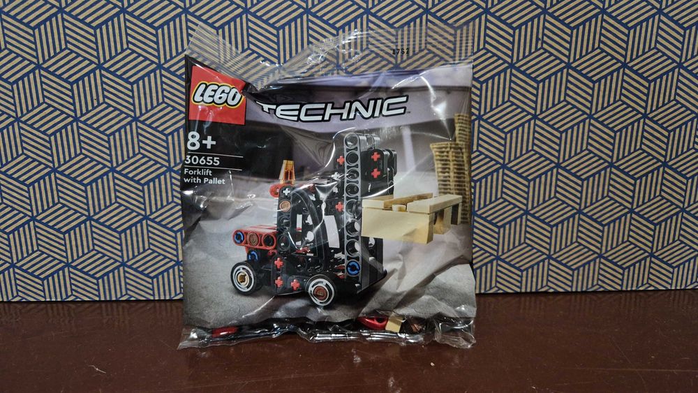 Lego Technic 30655 - Empilhador com palete - Exclusivo