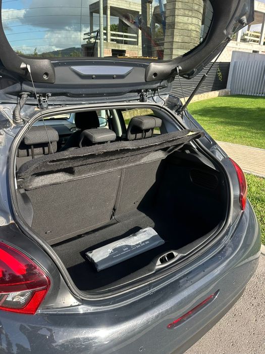 Peugeot 208 Nacional