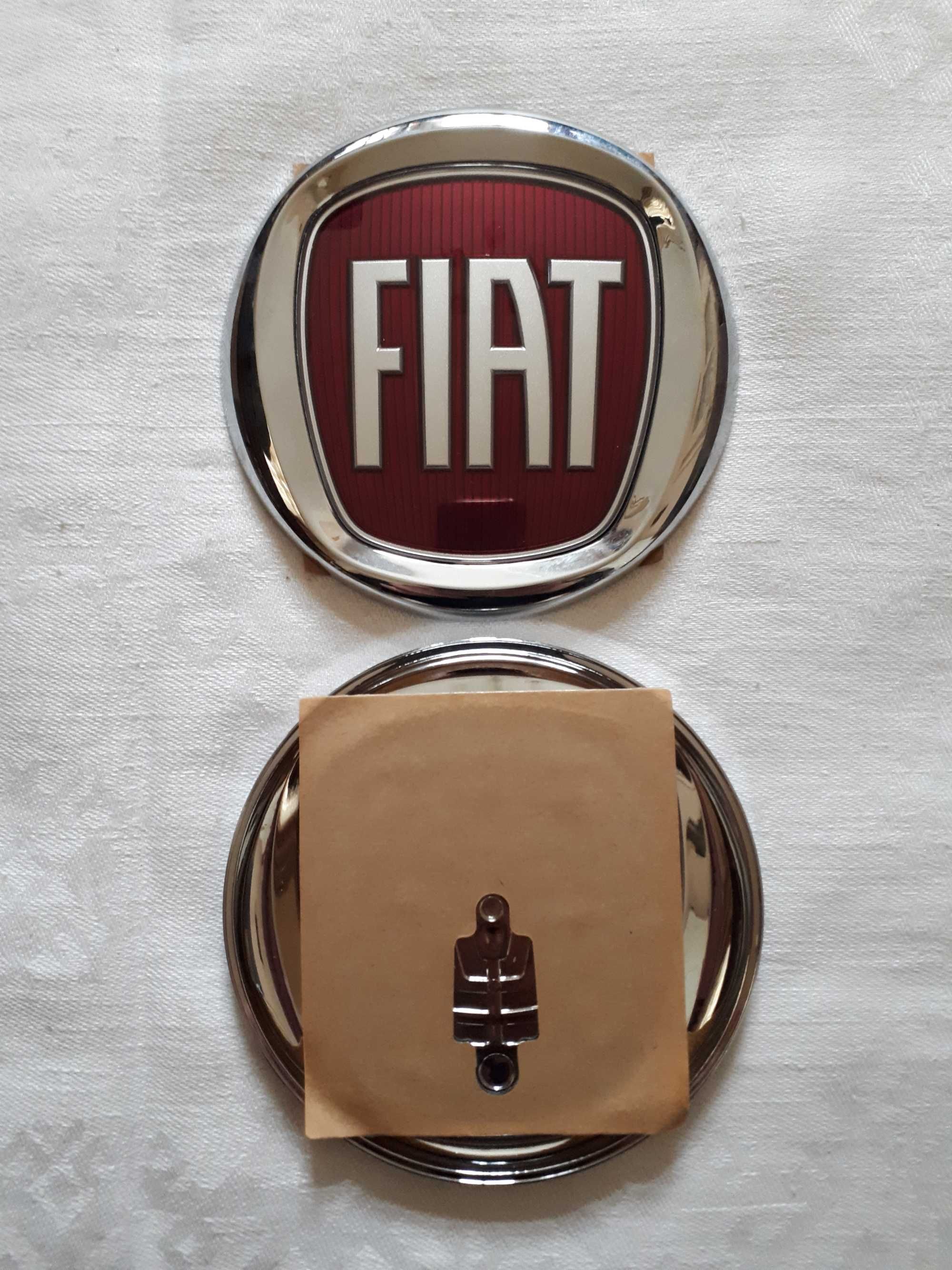 Эмблема  значок  шильдик  надпись  логотип  FIAT  Оригинал