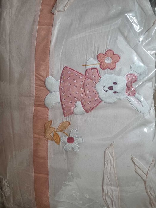 Sprzedam ochraniacze do łóżeczka dziecięcego