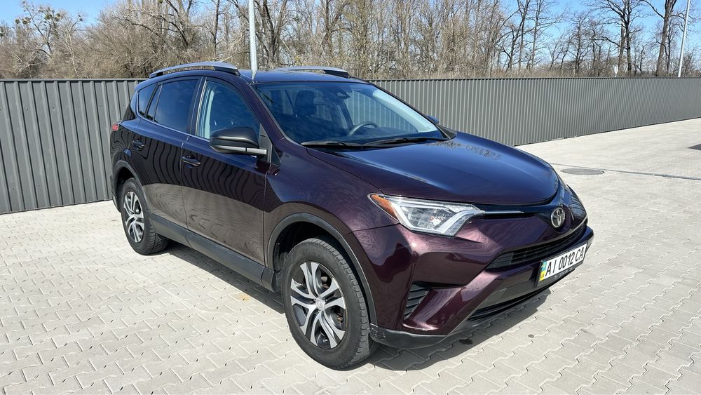 Продам Toyota RAV4 2016