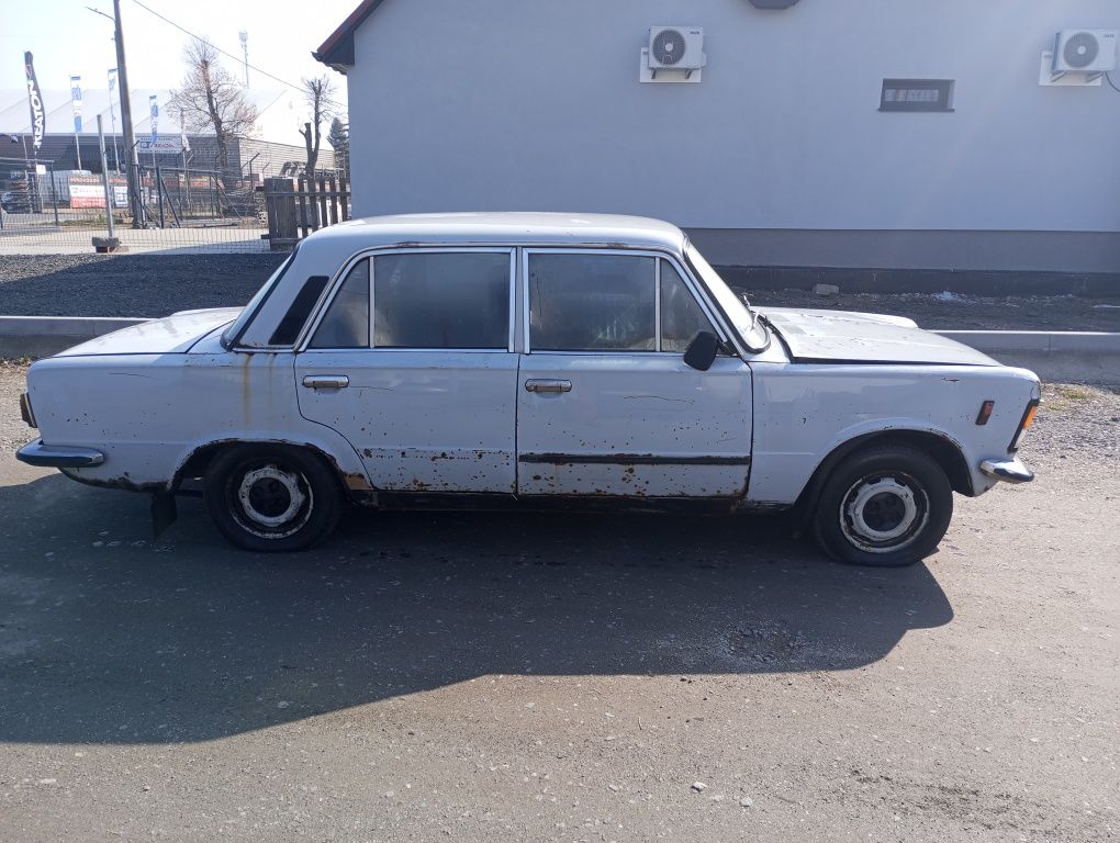 Fiat 125p na chodzie OC ważne