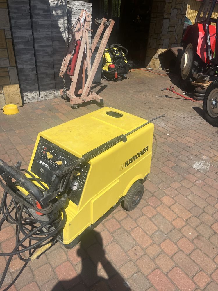 Sprzedam myjka Karcher hds 610