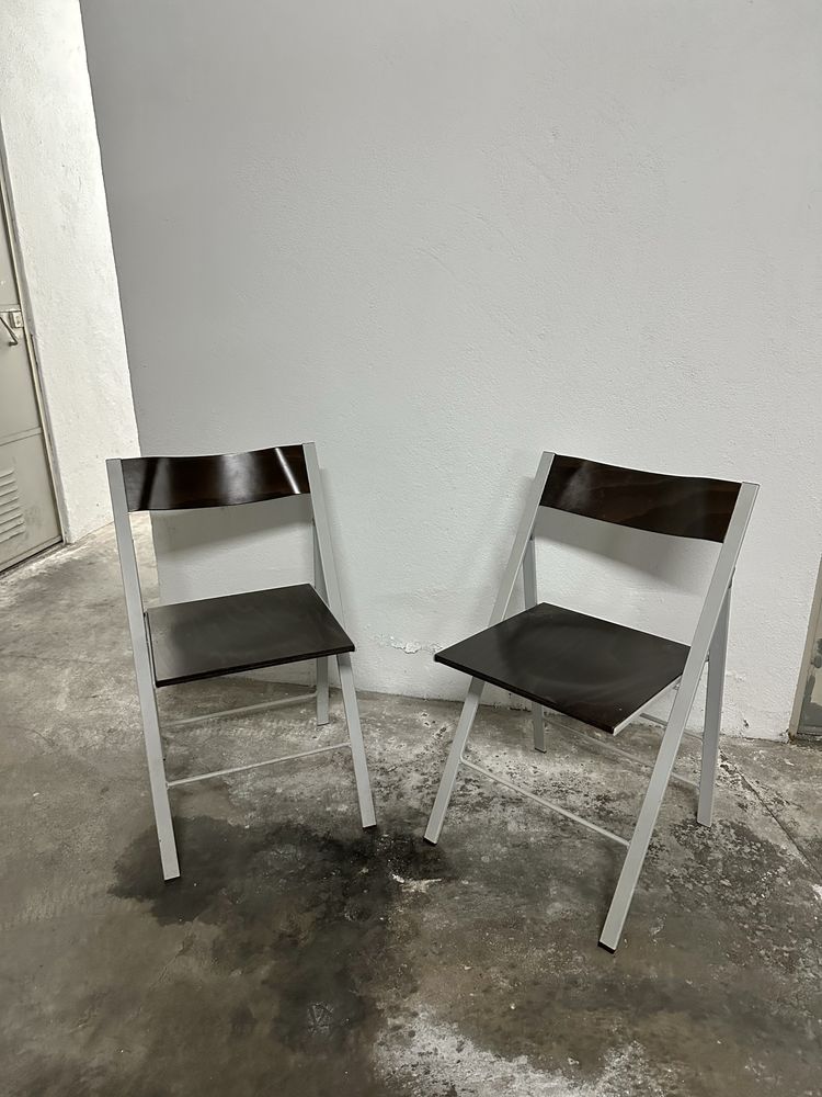 AREA cadeiras articuladas