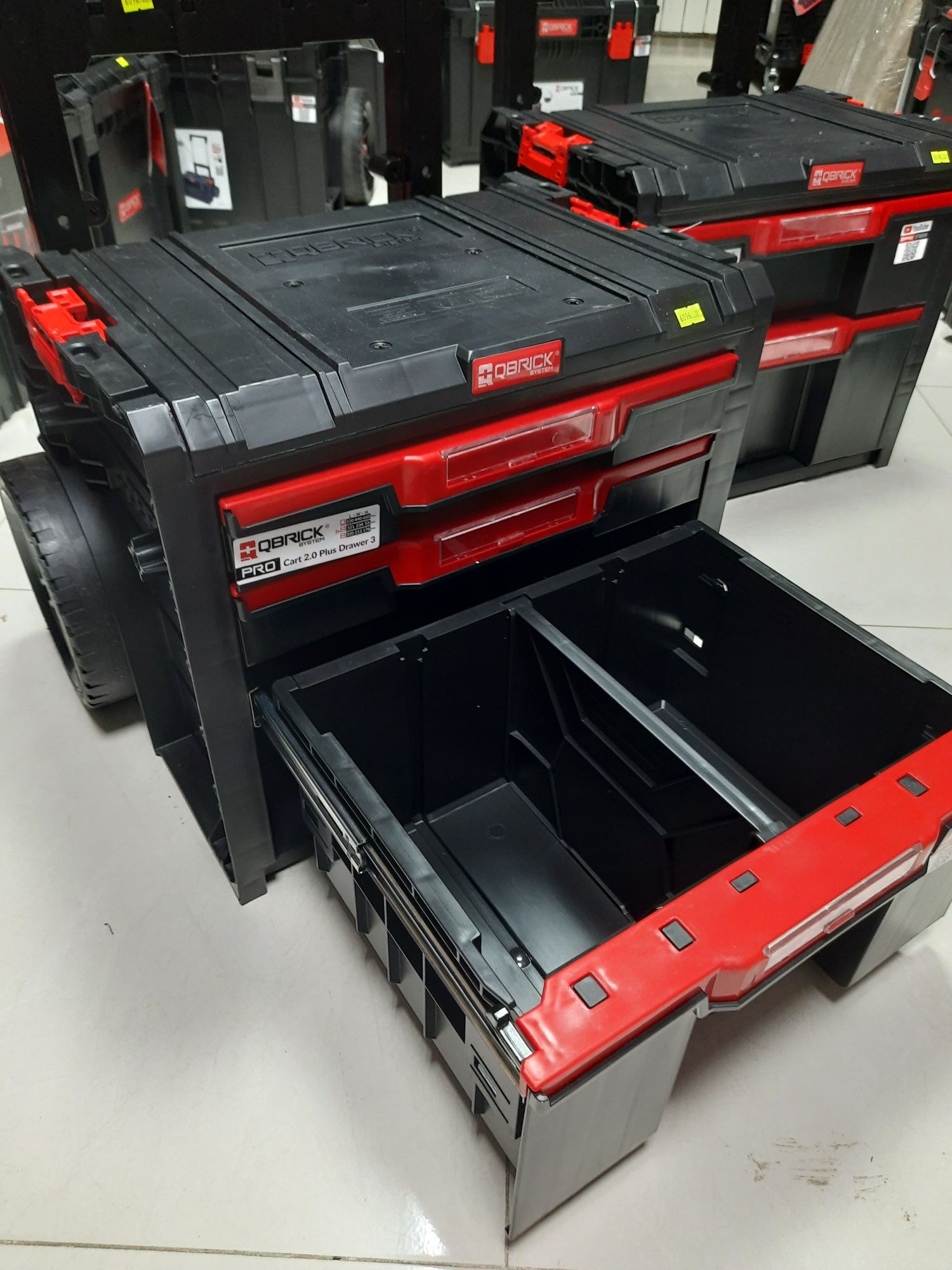 Ящик на колесах QBRICK SYSTEM PRO CART 2.0 PLUS DRAWER 2-  3
