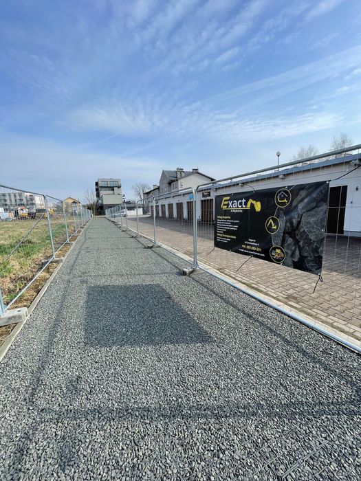 Koparka , minikoparka , transport kruszywa, wozidło budowlane