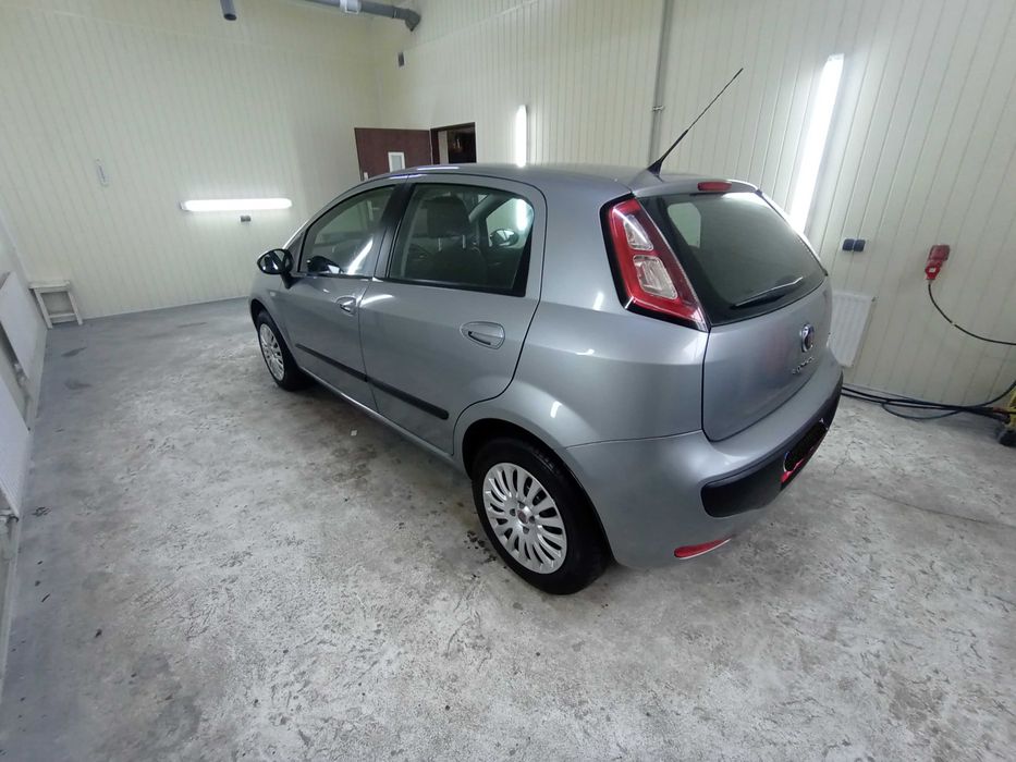 Fiat Punto Evo 1.4 benzyna 5 drzwi Salon Polska Zadbany 2010