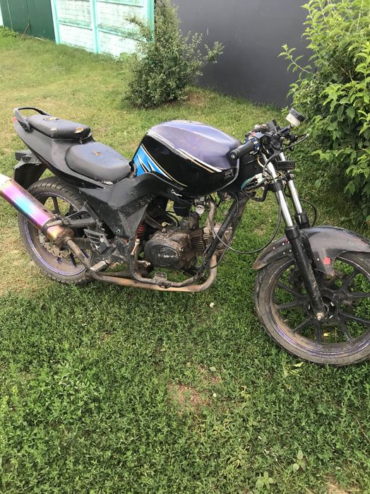 Продам мотоцикл G-max reyzer 125