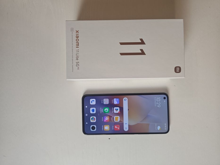 Xiaomi Mi 11 Lite 5G ! 8GB Ram ! Ładny stan !