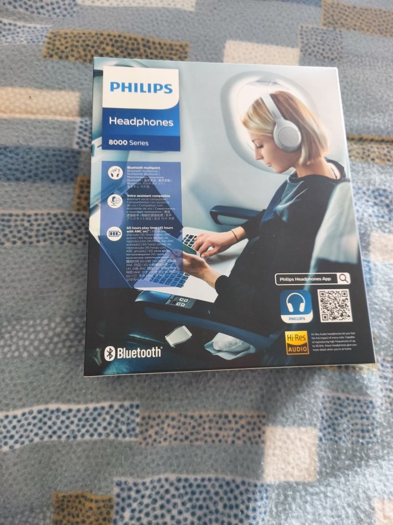 Headphones Philips 8000 series