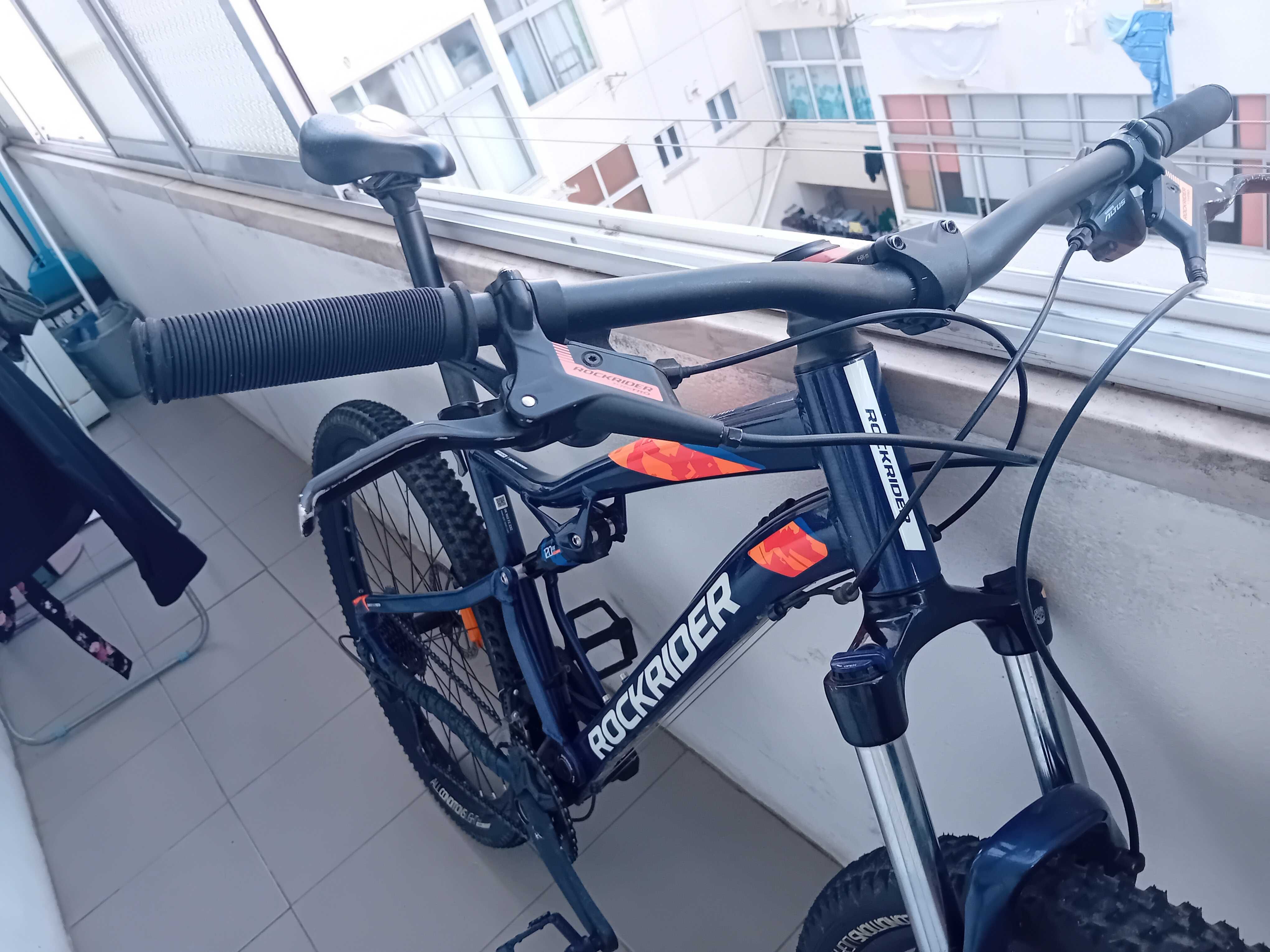 Bicicleta btt suspensão total  st 540 S 27,5" azul/laranja