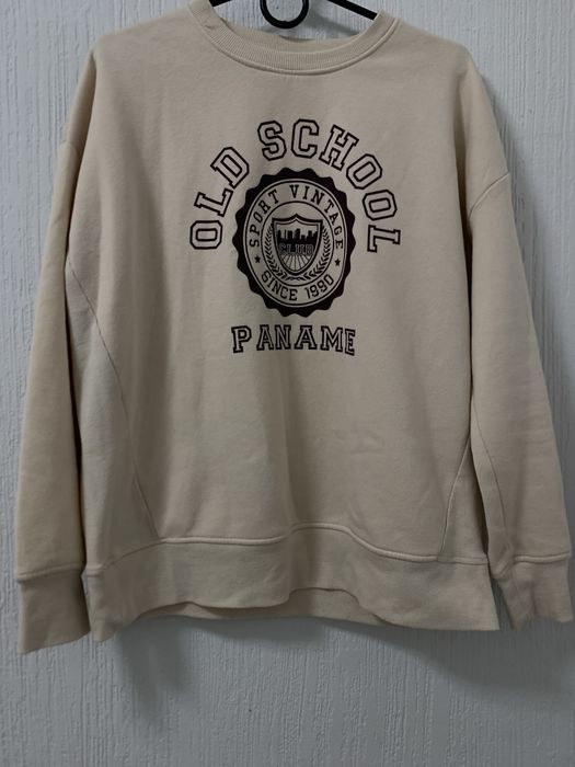 Бежевий світшот на флісі