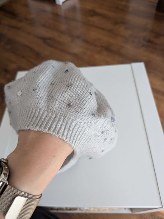 Czapka - beret  szary z cekinami na jesień - 152-170 h&m