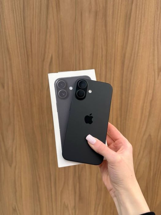 USED IPhone 16 128Gb Black+box NEVERLOCK ТРЦ Вікторія Гарденс