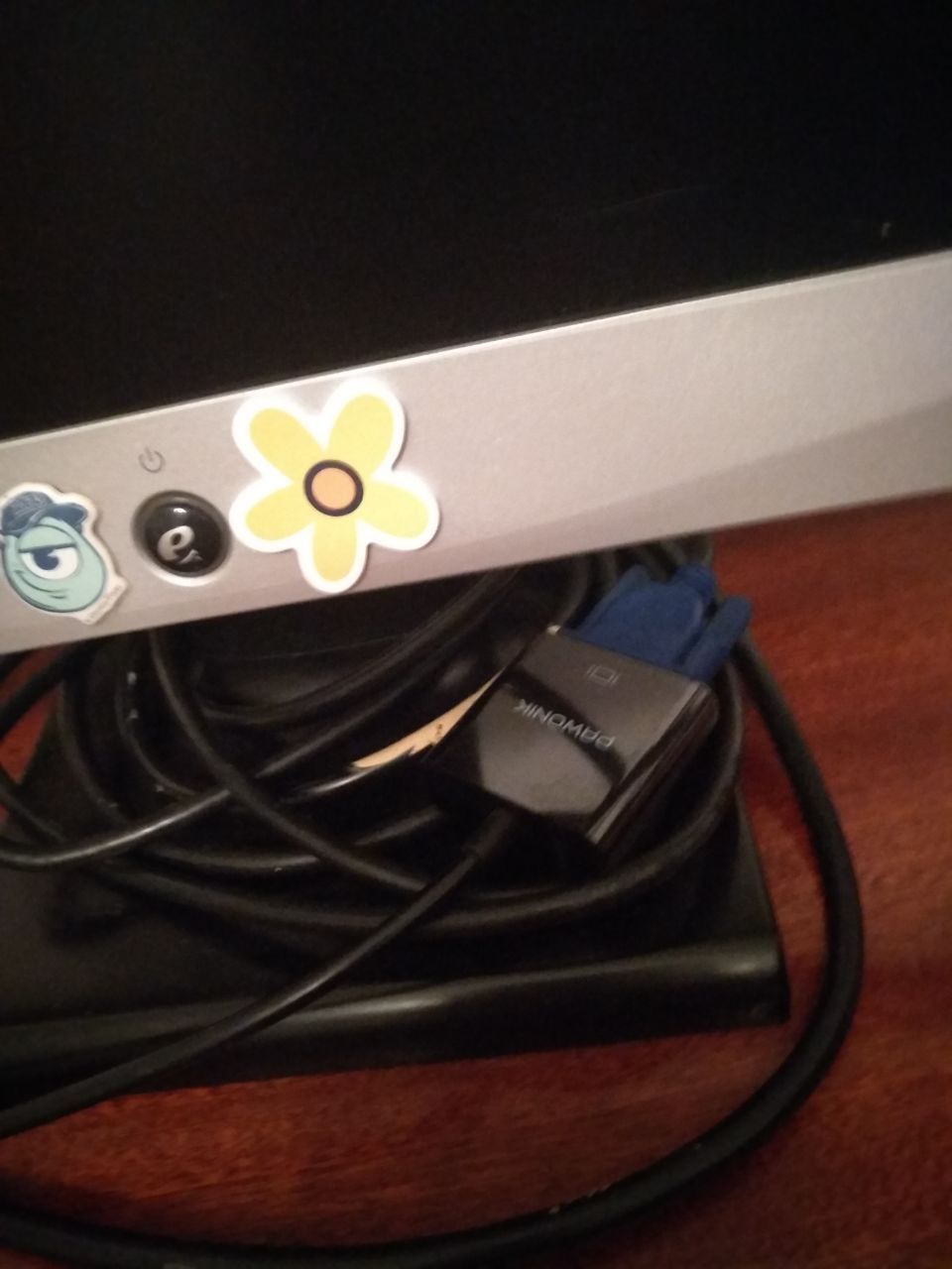 Sprzedam sprawnego monitora eMachines