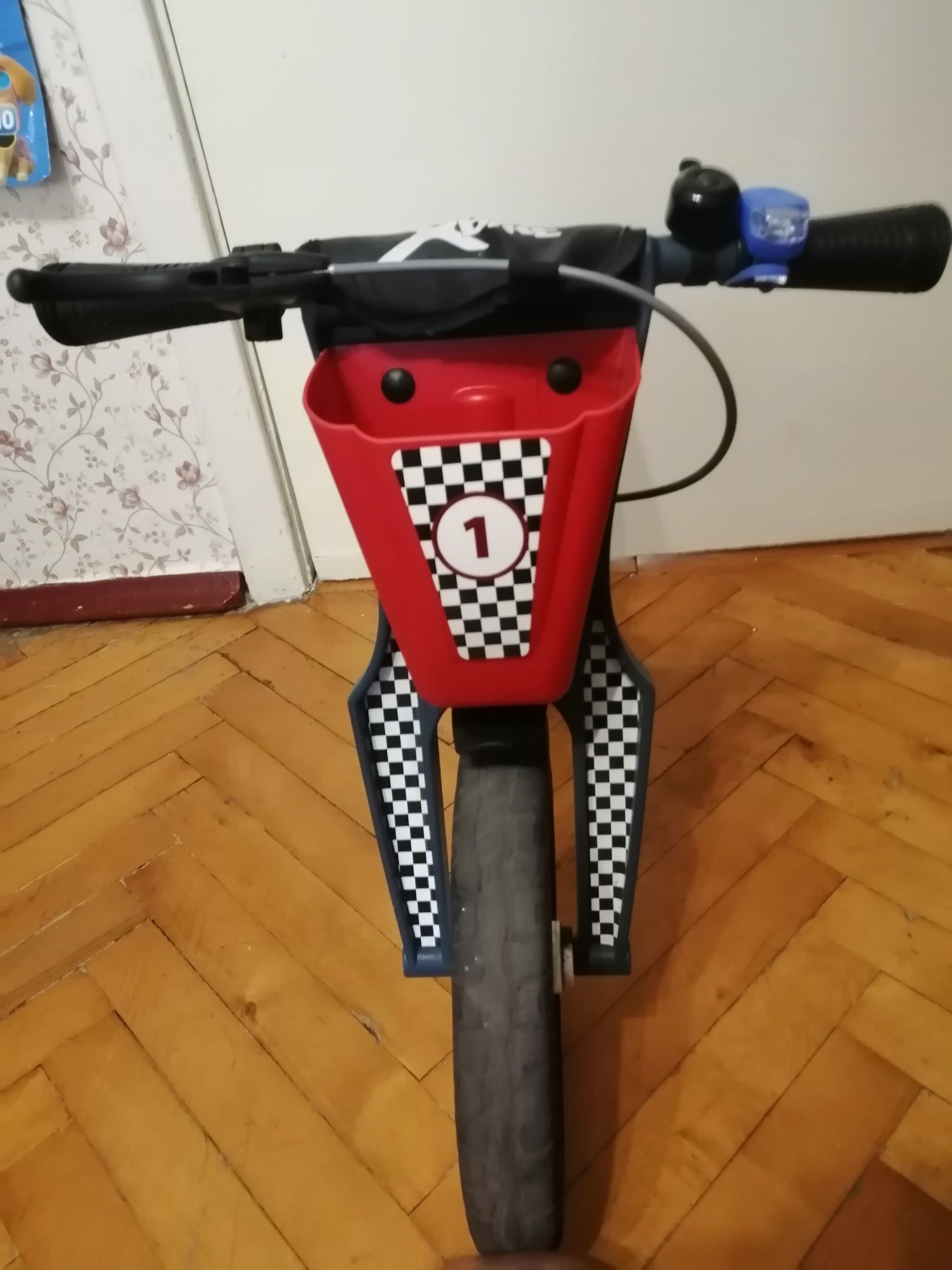 Беговел Xbike (4.5 кг)